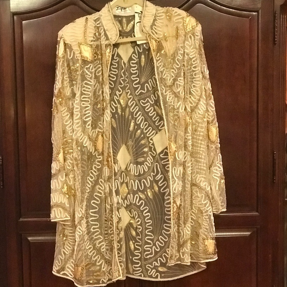 TAN CHHO KRISHMA OVERSEAS SHEER COAT W/ GOLD